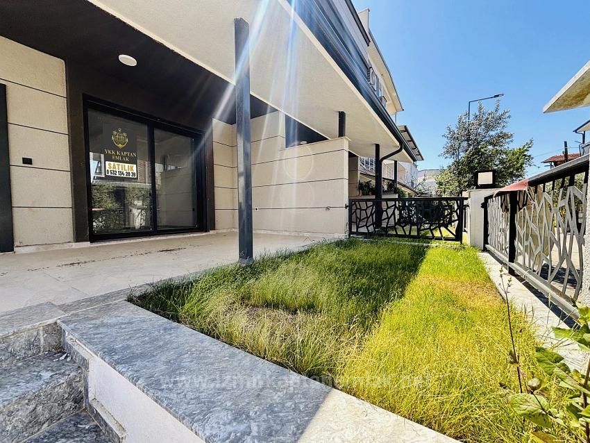 İzmir Seferihisar Payamlı Mahallesi’nde Denize 350M 3+1 Satılık İkiz Villa