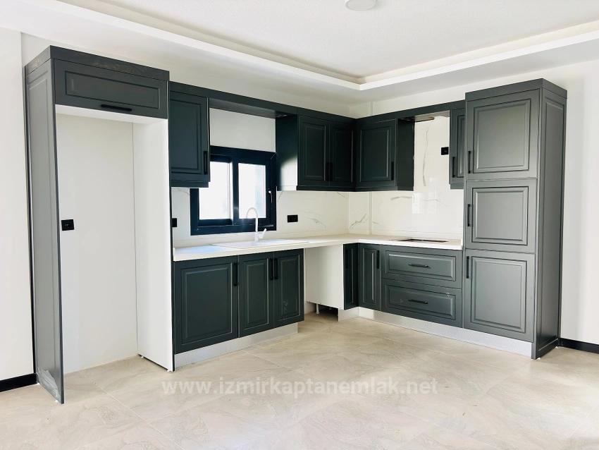 İzmir Seferihisar Payamlı Mahallesi’nde Denize 350M 3+1 Satılık İkiz Villa