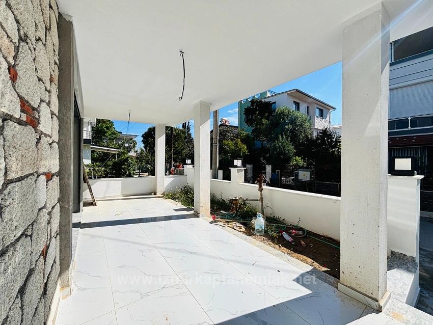 İzmir Seferihisar Payamlı Mahallesi’nde Denize 300M 3+1 Satılık İkiz Villa