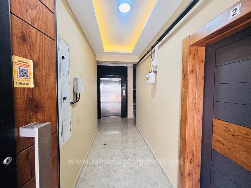 İzmir Seferihisar Hıdırlık Mahallesi’nde 2+1 Otoparklı Yüksek Giriş   Satılık Daire 