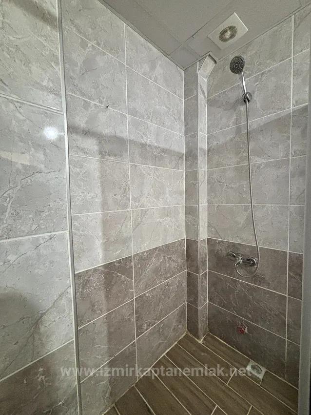 İzmir Seferihisar Hıdırlık Mahallesi’nde 2+1 Otoparklı 1. Kat Kiralık Daire