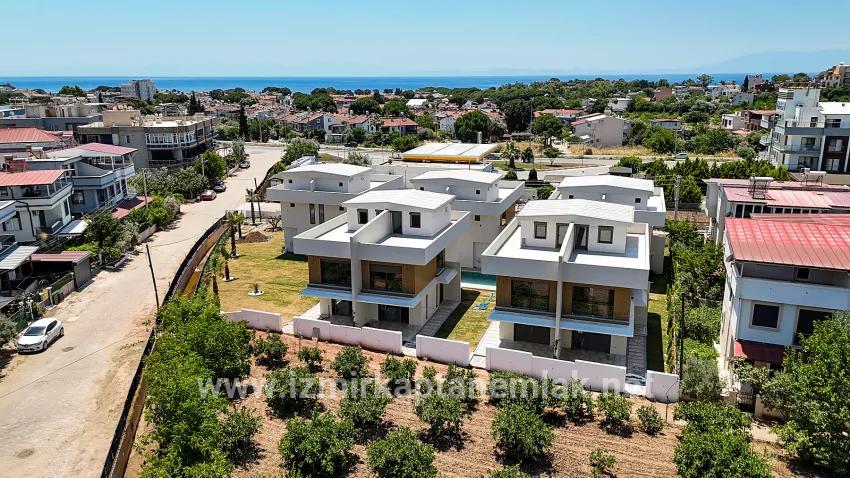 Seferihisar Ürkmez Mersin Alanı Mah. Satılık 3+1 Yazlık - 144 m²