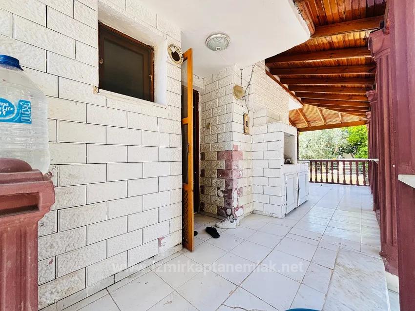 İzmir Seferihisar Cumhuriyet Mahallesi’nde 3+1 Bahçeli Villa