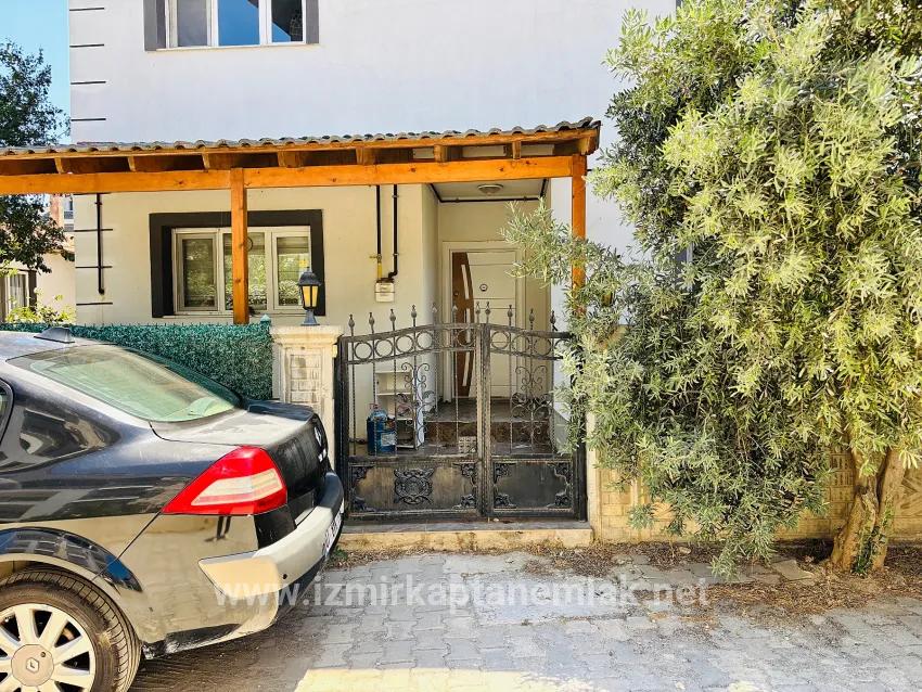 Seferihisar Çolak İbrahim Bey Mah. Satılık 2+1 Daire - 160 m²