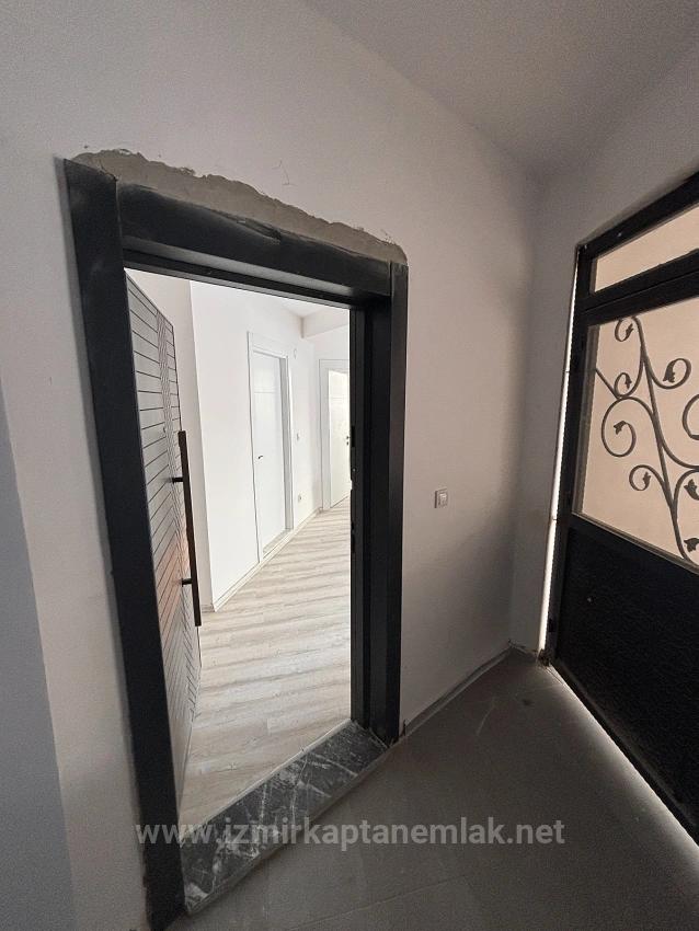 İzmir Seferihisar Turabiye’de 1+1 Güzel Konumda Daire