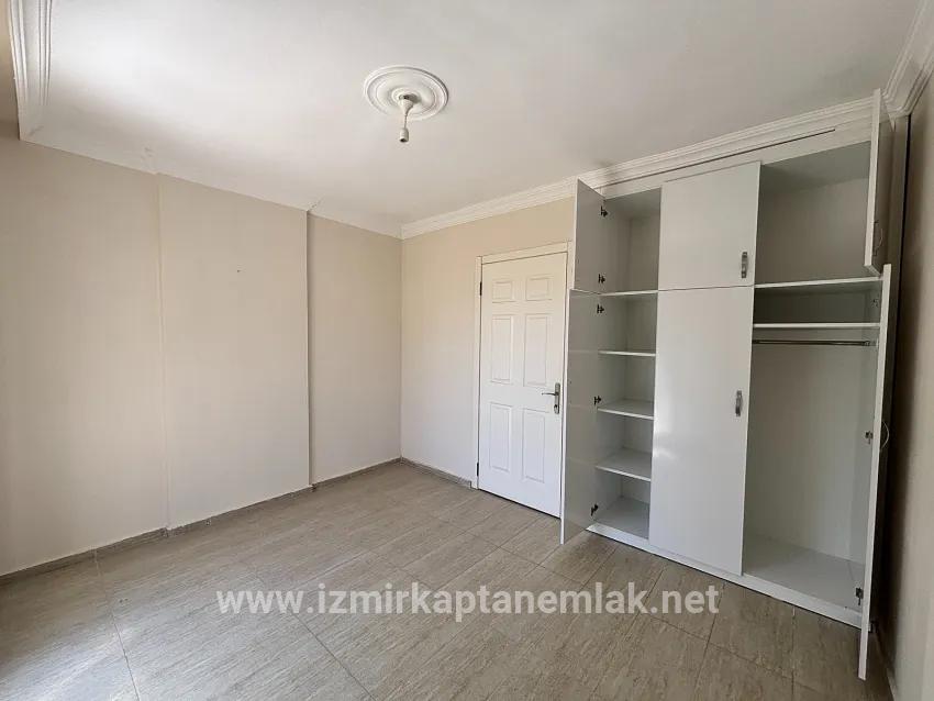 İzmir Seferihisar Bengiler Mahallesi’nde geniş bahçeli denize 20m 3+1 kiralık villa