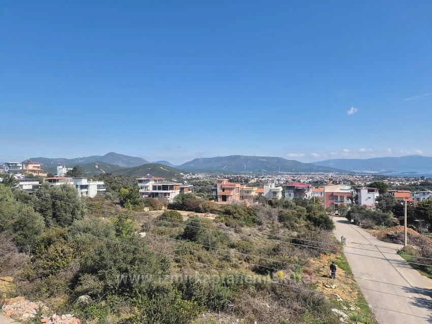 Doğanbey'de Deniz Manzaralı Otoparklı Sıfır Satılık 2+1 Villa