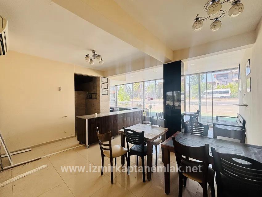 Seferihisar Ürkmez Bengiler Mah. Kiralık Restoran & lokanta - 85 m²
