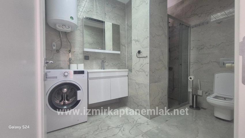 Seferihisar Doğanbey Payamlı Mah. Satılık Müstakil İşyeri - 220 m²