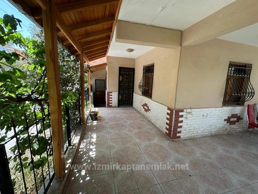 İzmir Seferihisar Payamlı'da Deniz Tarafı 2 Adet 2+1 Satılık Daire