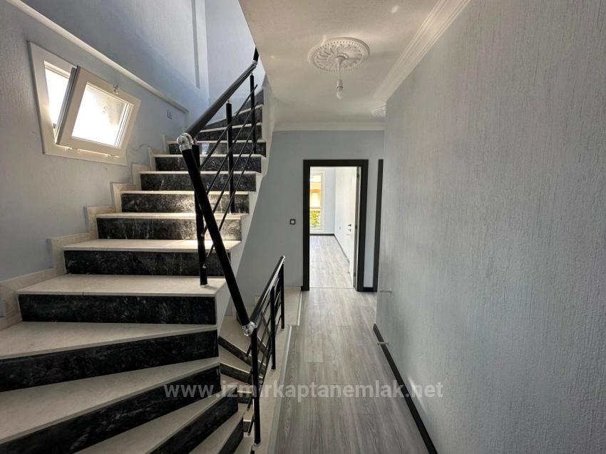 İzmir Seferihisar Doğanbey'de 300M2 Bağımsız Müstakil Sıfır Satılık 3+1 Villa