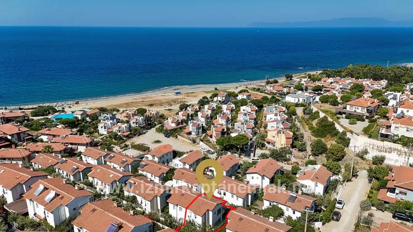 Seferihisar Doğanbey Atatürk Mah. Satılık 2+1 Yazlık - 85 m²
