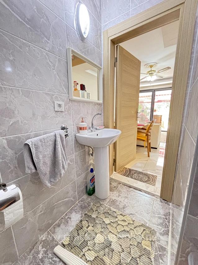 Seferihisar Payamlı'da Plaja 500 M Ferah Yapılı 3+1 Satılık Villa