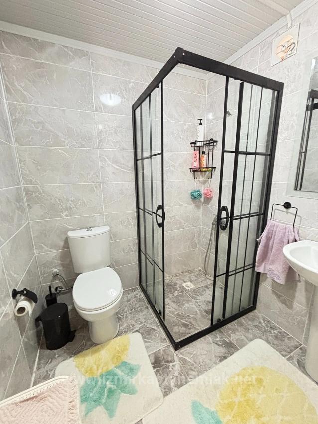 Seferihisar Payamlı'da Plaja 500 M Ferah Yapılı 3+1 Satılık Villa