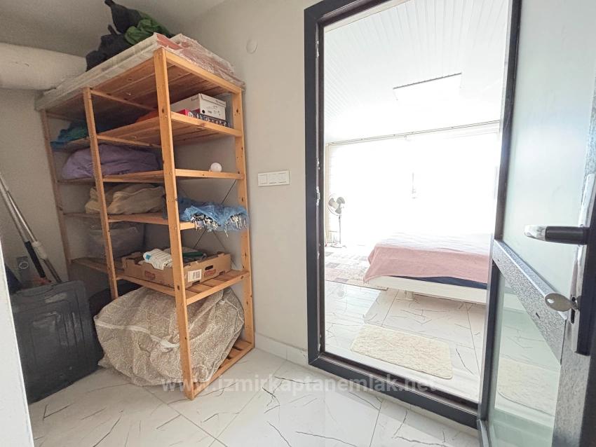 Seferihisar Payamlı'da Plaja 500 M Ferah Yapılı 3+1 Satılık Villa