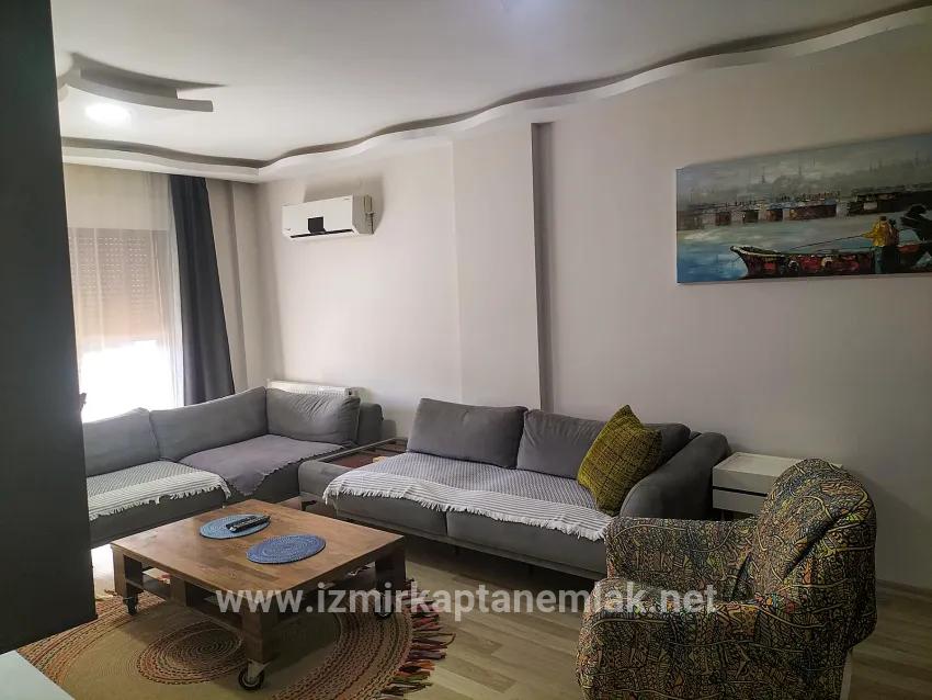 Seferihisar Camikebir Mah. Satılık 3+1 Daire - 130 m²