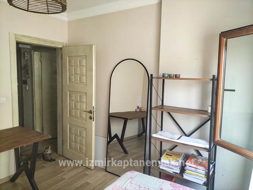 Seferihisar Camikebir Mah. Satılık 3+1 Daire - 130 m²