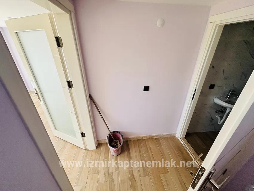 Seferihisar Doğanbey Atatürk Mah. Satılık 3+2 Yazlık - 160 m²