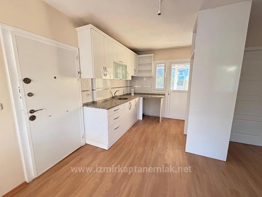 Seferihisar Doğanbey'de Müstakil Otoparklı Bahçeli 4+1 Satılık Tripleks