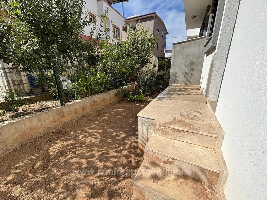 Seferihisar Doğanbey Merkezde Geniş Yapılı Ferah 3+1 Satılık Villa