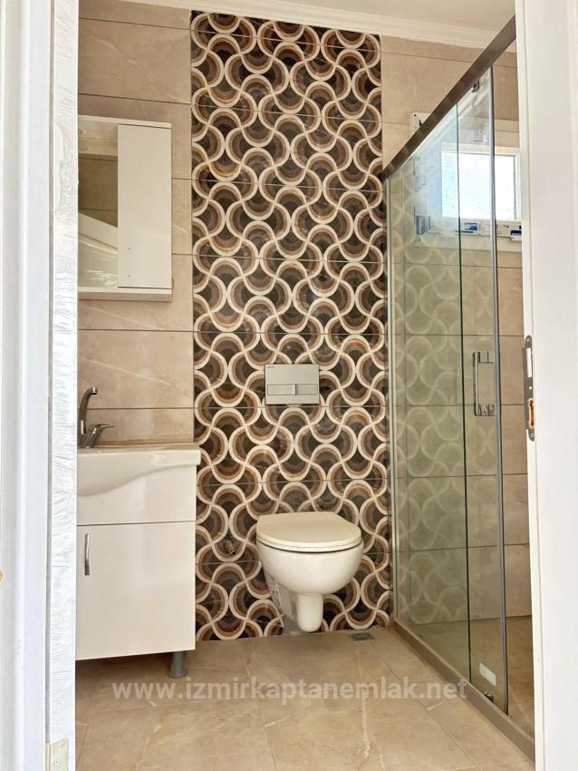 Seferihisar Payamlı'da Bahçeli Sıfır Yapı Satılık 2+1 Ruhsatlı Villa