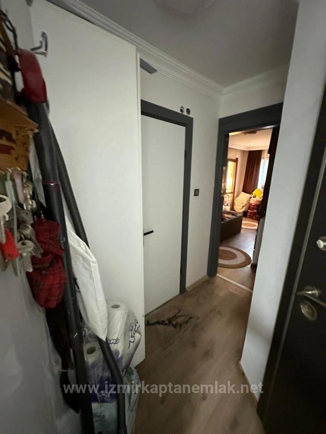 Seferihisar Ürkmez'de Bahçeli Plaja 300M 2+1 Satılık Daire