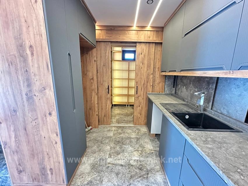 Seferihisar Doğanbey'de 287M2 İçerisinde Bağımsız Kaliteli Sıfır Satılık 4+1 Villa