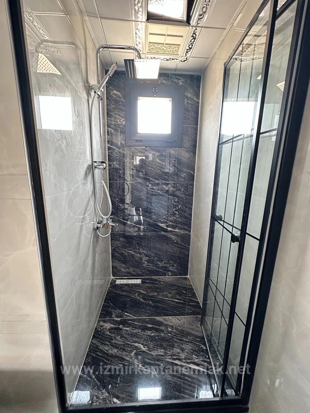 Doğanbeyde 300M2 Brüt Bağımsız Havuzlu Geniş Satılık 3+1 Villa