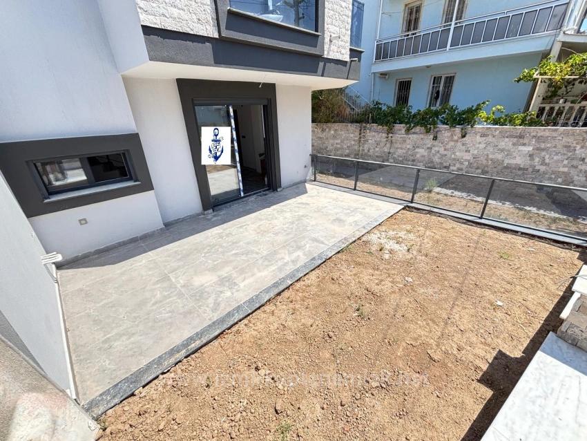 Seferihisar Ürkmez'de Plaja 500M Krediye Uygun Satılık 2+1 Villa