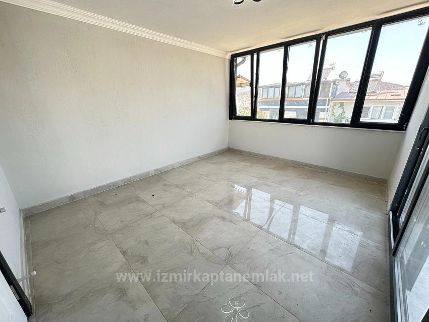 Seferihisar Doğanbey'de 210M2 Bağımsız Lüks Bahçeli Satılık 3+1 Villa