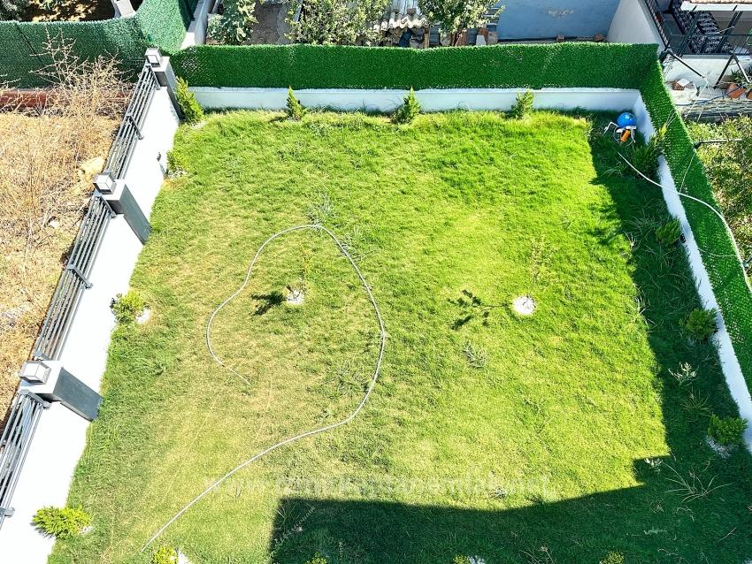 Seferihisar Doğanbey'de 210M2 Bağımsız Lüks Bahçeli Satılık 3+1 Villa