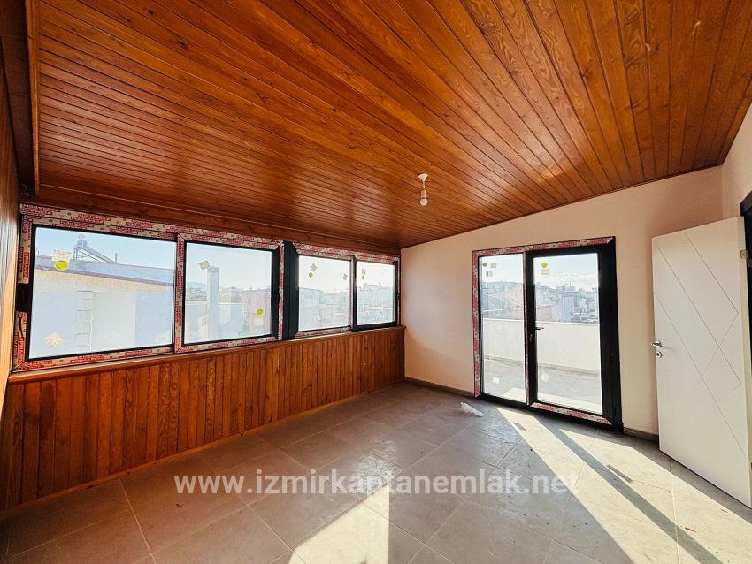 Seferihisar Doğanbey Payamlı Mah. Satılık 3+1 Yazlık - 160 m²