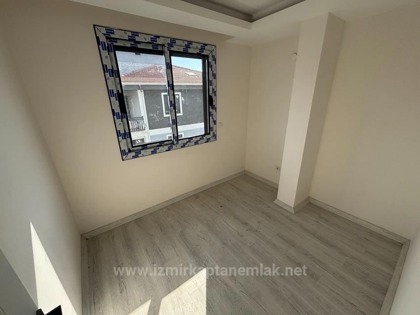 Seferihisar Camikebir’de 2+1 Kapalı Mutfak Çatı Katı  Daire