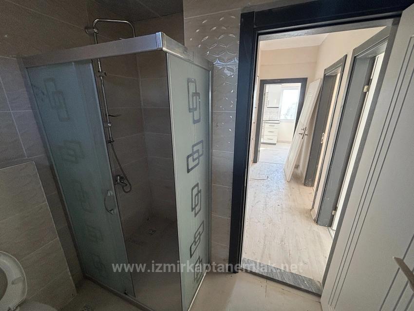 Menderes Gümüldür Fevzi Çakmak'da 2+2 Satılık Daire Dubleks