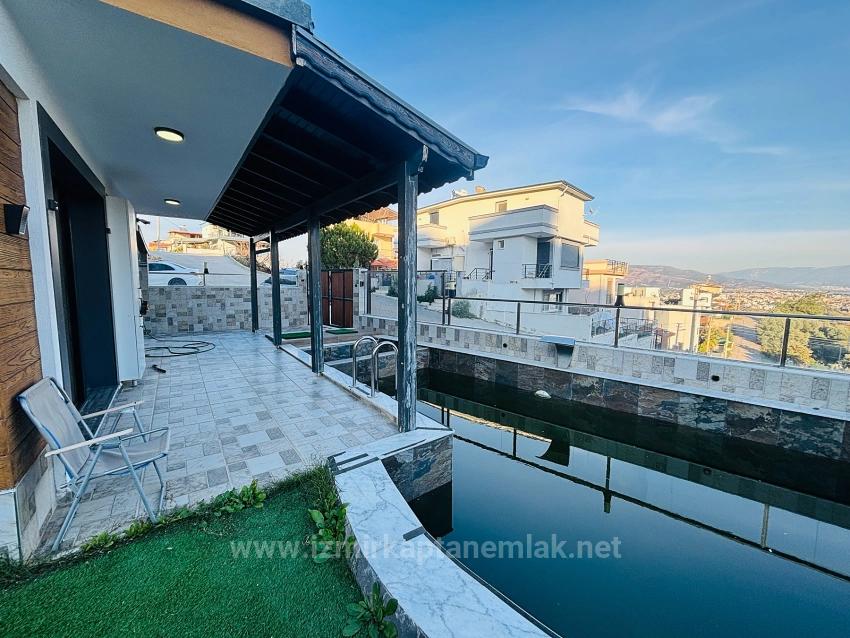 Fırsat!!! Deniz Manzaralı Eşyalı Havuzlu 4+2 Villa