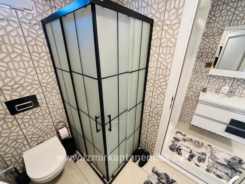 Seferihisar Kavakdere Mah. Satılık 2+1 Çiftlik evi - 826 m²