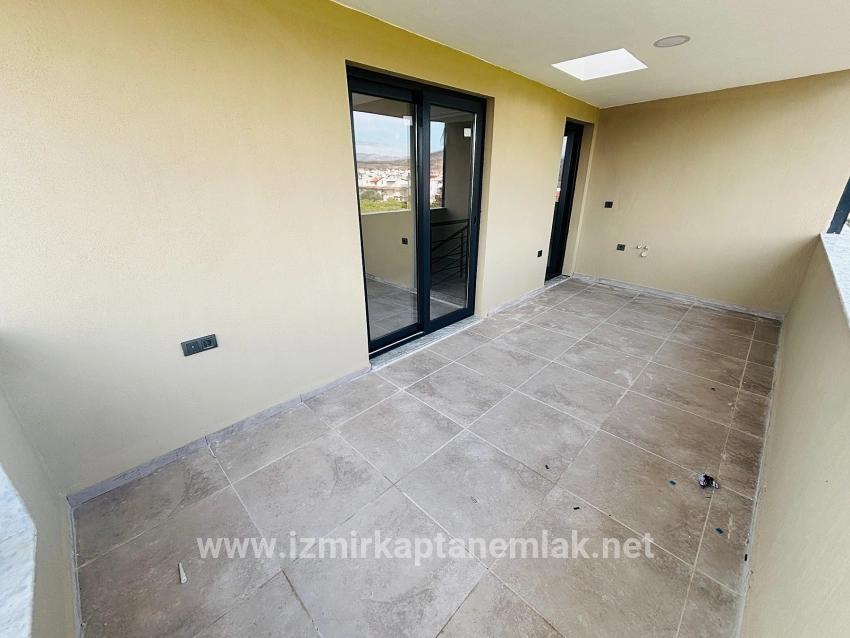 Seferihisar Doğanbey Payamlı Mah. Satılık 3+1 Villa - 135 m²