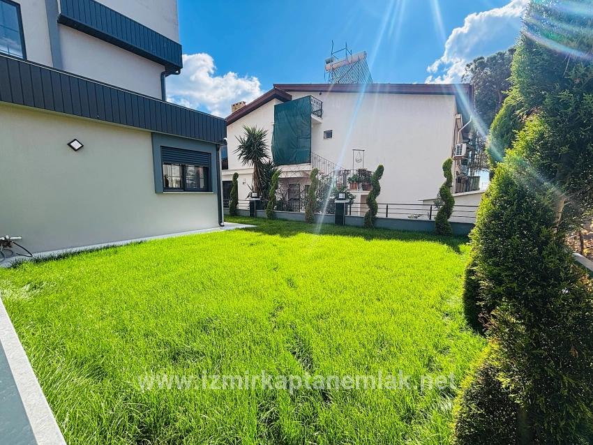 Seferihisar Ürkmez Mersin Alanı Mah. Satılık 3+1 Yazlık - 177 m²