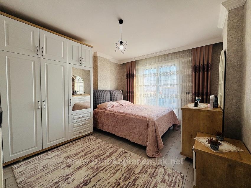 İzmir Seferihisar Cumhuriyet Mahallesi’nde Havuzlu 3+1 Satılık Villa