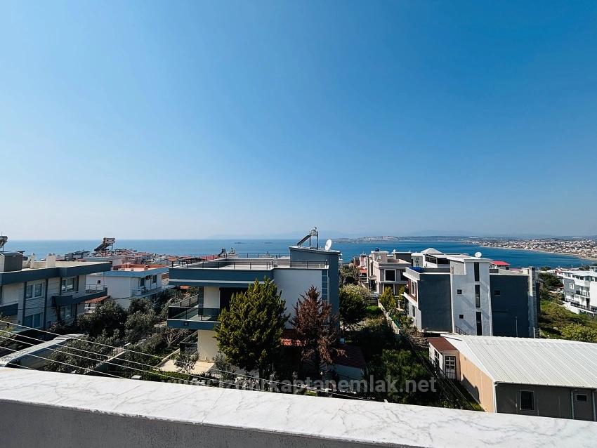 İzmir Seferihisar Akarca'da  Deniz Manzaralı Doğalgazlı  3+1 İkiz Yazlık Villa