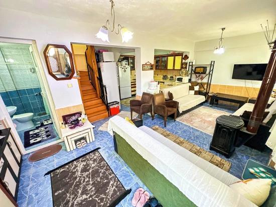 İzmir Seferihisar Payamlı Mahallesi’nde Denize Yürüme Mesafesinde Merkezi 4+1 Satılık Vil