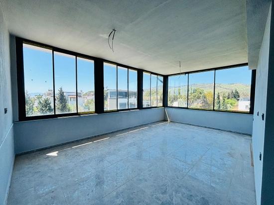 İzmir Seferihisar Cumhuriyet Mahallesi’nde 3+1 Havuzlu Satılık Müstakil Villa