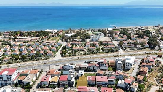İzmir Seferihisar Payamlı Mahallesi’nde Denize 350m 3+1 Satılık İkiz Villa
