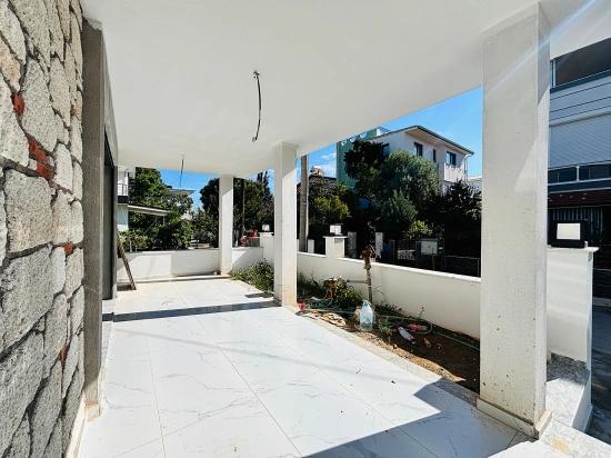 İzmir Seferihisar Payamlı Mahallesi’nde Denize 300m 3+1 Satılık İkiz Villa