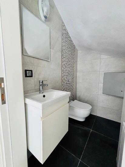 İzmir Seferihisar Payamlı Mahallesi’nde 3+1 Ultra Lüks Denize 100m Satılık Villa