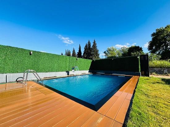 İzmir Menderes Yeniköy Mahallesi’nde Havuzlu Modern Bungalov