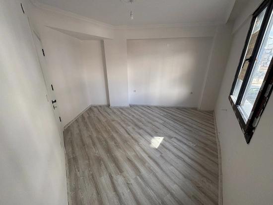 İzmir Seferihisar Turabiye’de 1+1 Güzel Konumda Daire