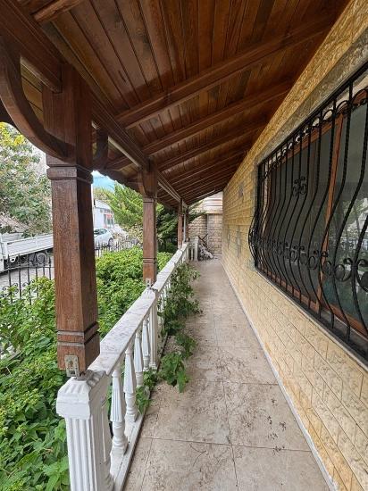 Seferihisar Bengiler’de Deniz Tarafında 4+1 Müstakil Tripleks Yazlık Villa