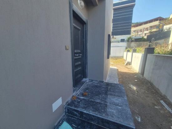 Doğanbey'de Deniz Manzaralı Otoparklı Sıfır Satılık 2+1 Villa