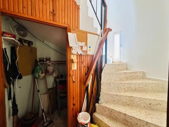 İzmir Seferihisar Tepecik Güneşli Kent Sitesi’nde full deniz manzaralı 4+2 satılık villa